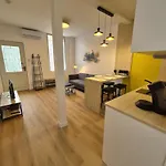 Cour 36 아파트 얼트